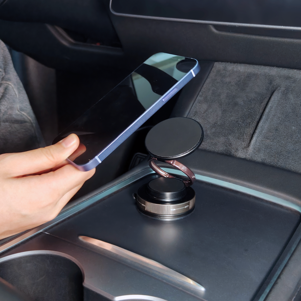 MagMount Flex – 360° Magnetic Car Phone Mount