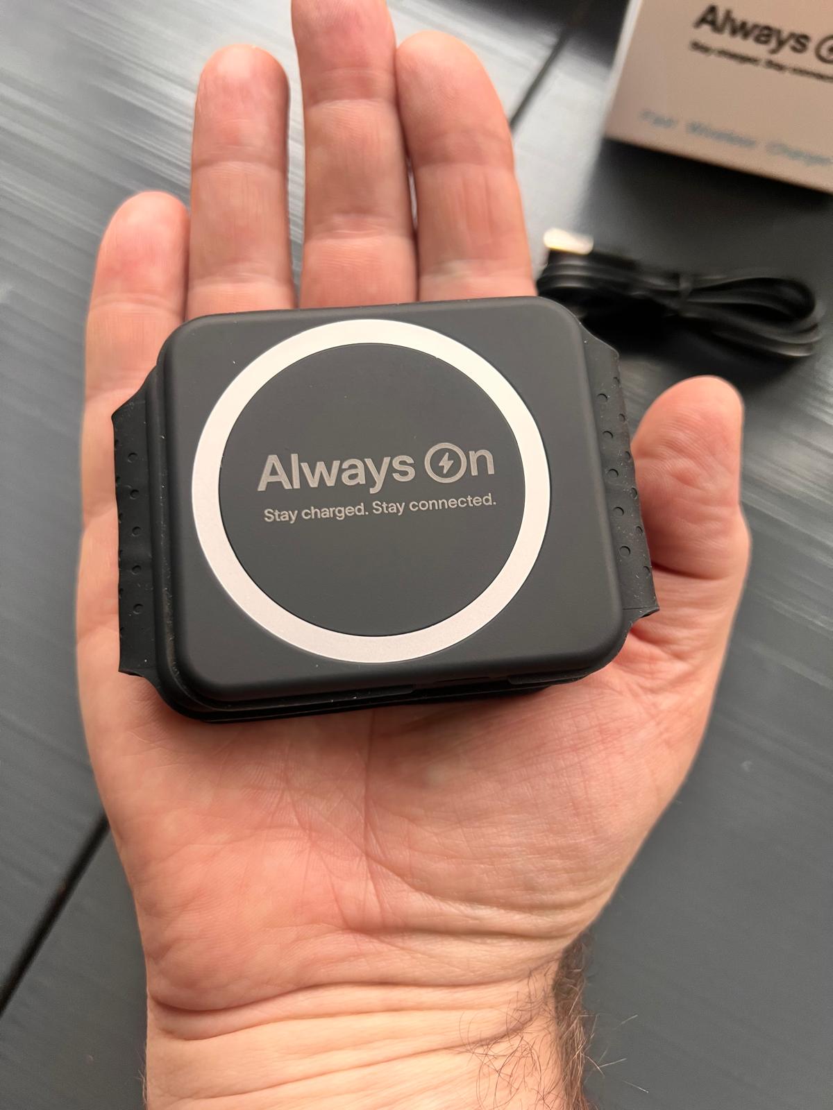 Always On 3-in-1 Wireless Charging Station – iPhone charging pad close-up